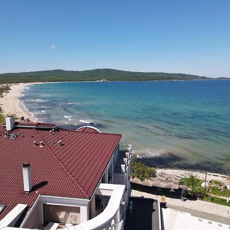 Ashram Hotel Primorsko Exterior foto